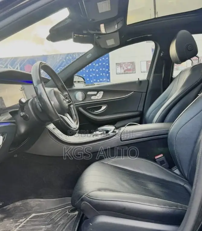 Mercedes-Benz E350 2021 Noir