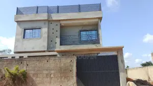 Duplex 6 Chambres+ Terrain Nu