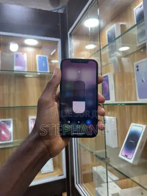 Apple iPhone 12 128 GB Noir