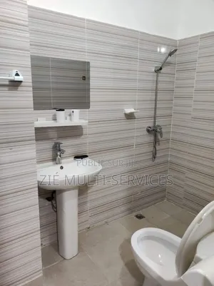 Meublé 4chbre Appartement dans Zié Multi-Service, Cocody à Vendre