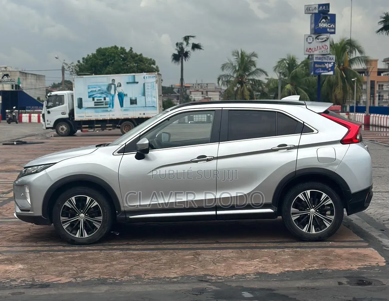Mitsubishi Eclipse Cross 2021 Gris