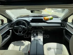 Mazda CX-30 2024 Bordeaux