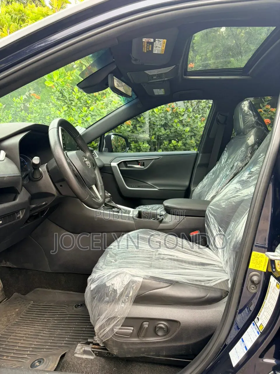 Toyota RAV4 XLE 2022 Bleu