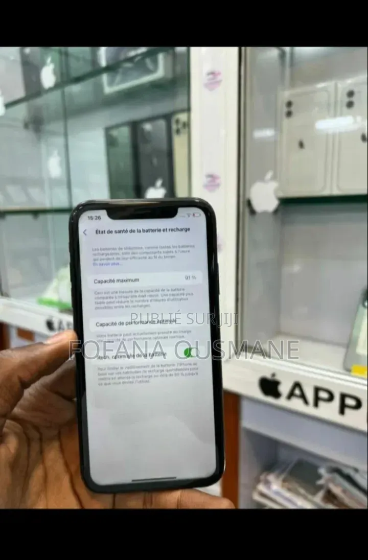 Nouveau Apple XR 128 GB Noir
