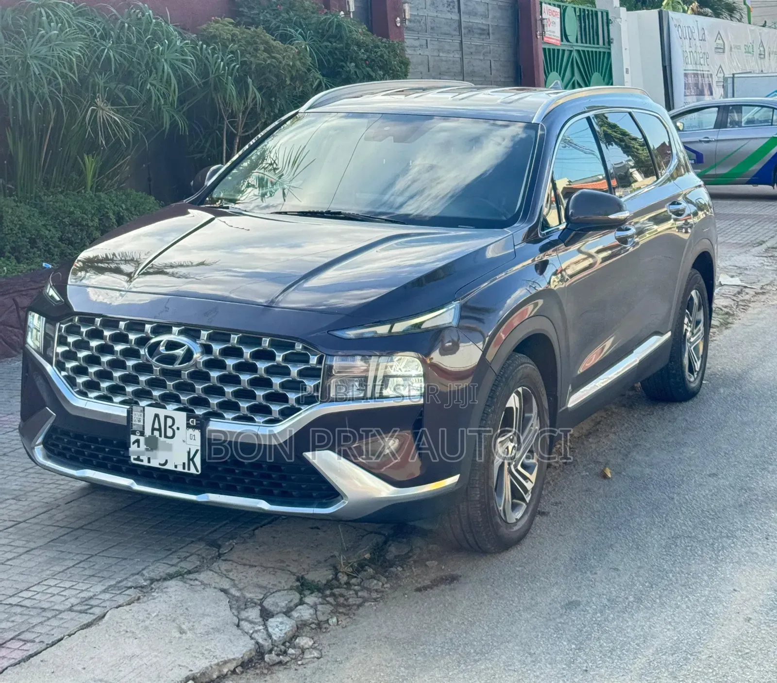 Hyundai Santa Fe Limited 2022 Beige