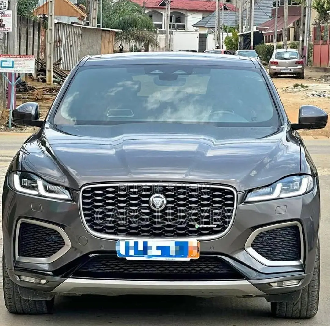 Jaguar F-Pace P400 R-Dynamic S 2022 Gris