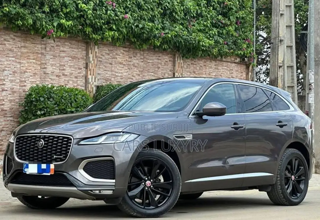 Jaguar F-Pace P400 R-Dynamic S 2022 Gris