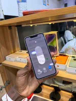 Nouveau Apple iPhone 14 Plus 128 GB Bleu