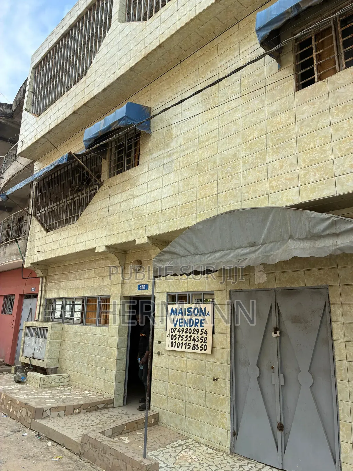 5chbre Maison dans Yopougon à Vendre