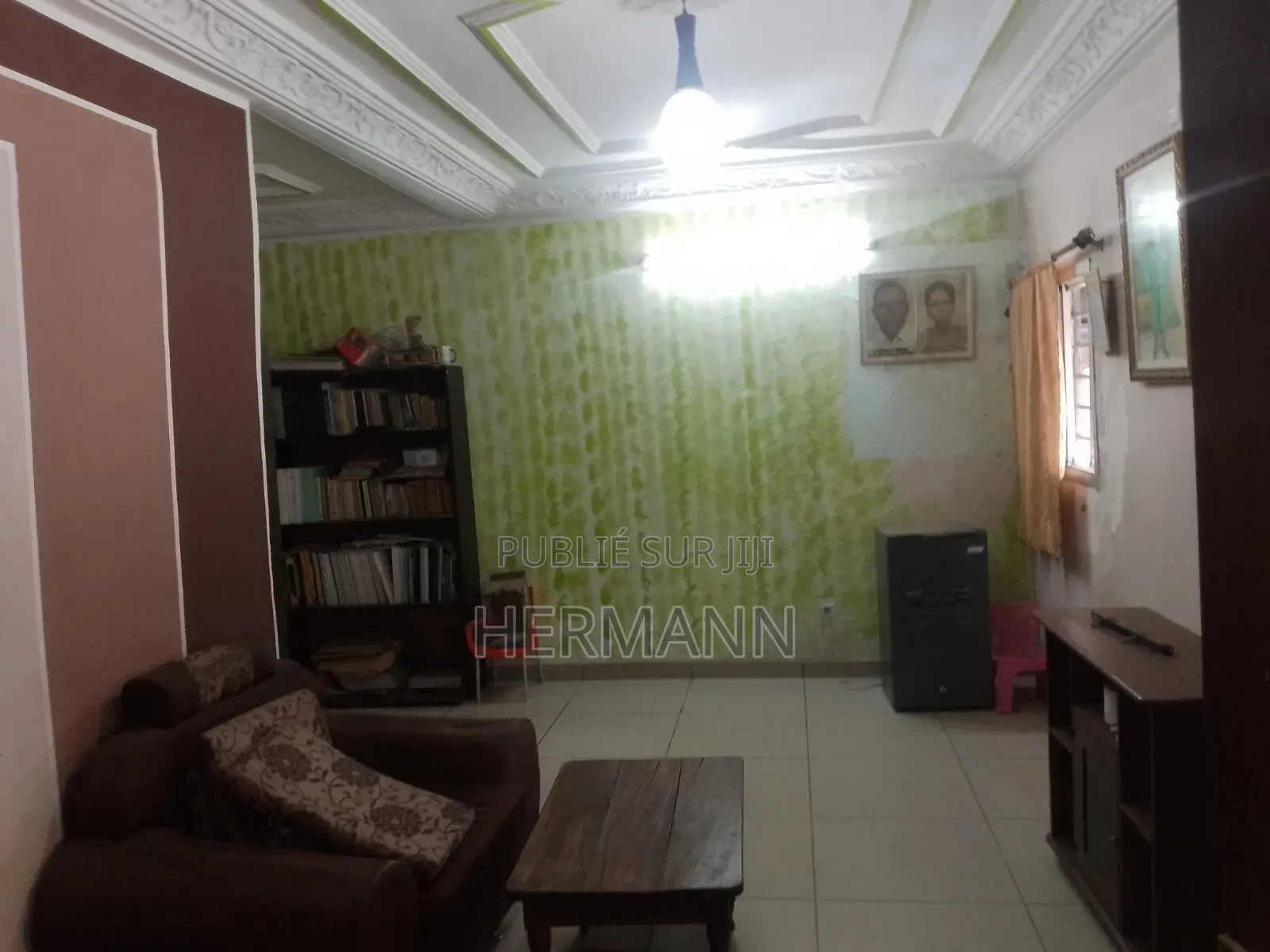 5chbre Maison dans Yopougon à Vendre