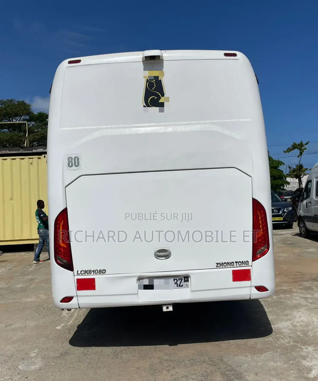 Nouveau Autobus 2025 Blanc