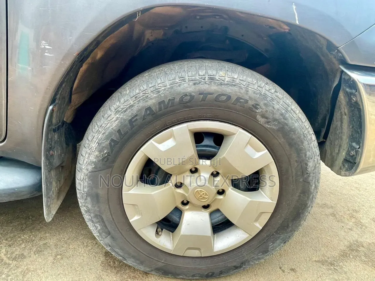 Toyota Hilux 2017 Gris