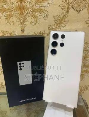 Nouveau Samsung Galaxy S23 Ultra 256 GB Doré