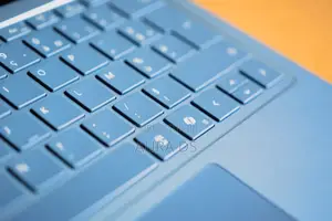 Nouveau Microsoft Surface Laptop 7 16GB Qualcomm Snapdragon X Plus SSD