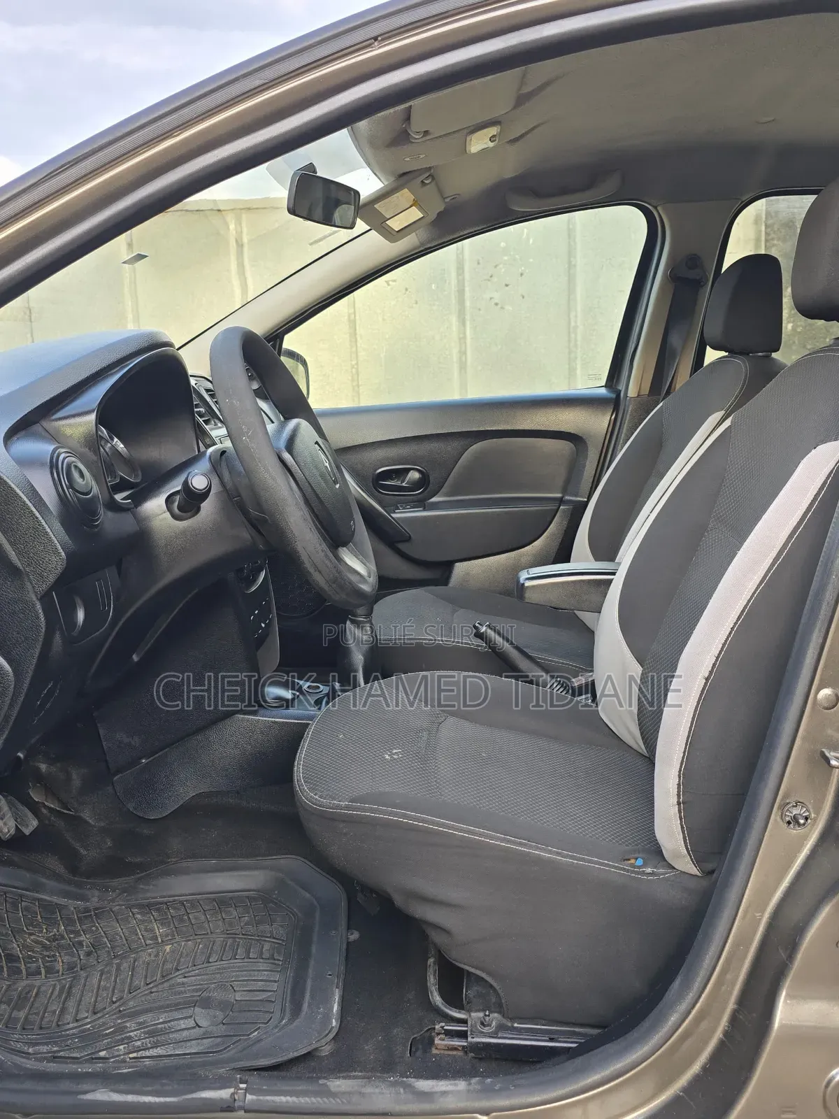 Renault Logan 2015 Autre