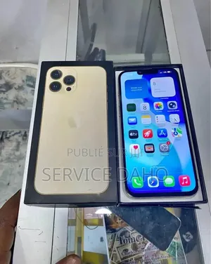 Nouveau Apple iPhone 15 256 GB Bronze