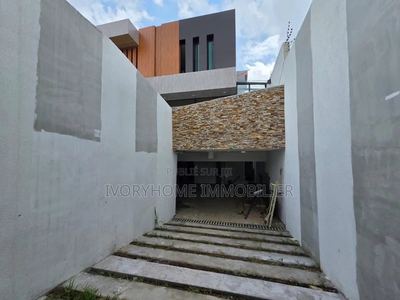 5chbre Villa dans Cocody à Louer
