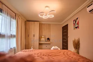 Meublé 1chbre Appartement dans Lollo, Cocody à Louer