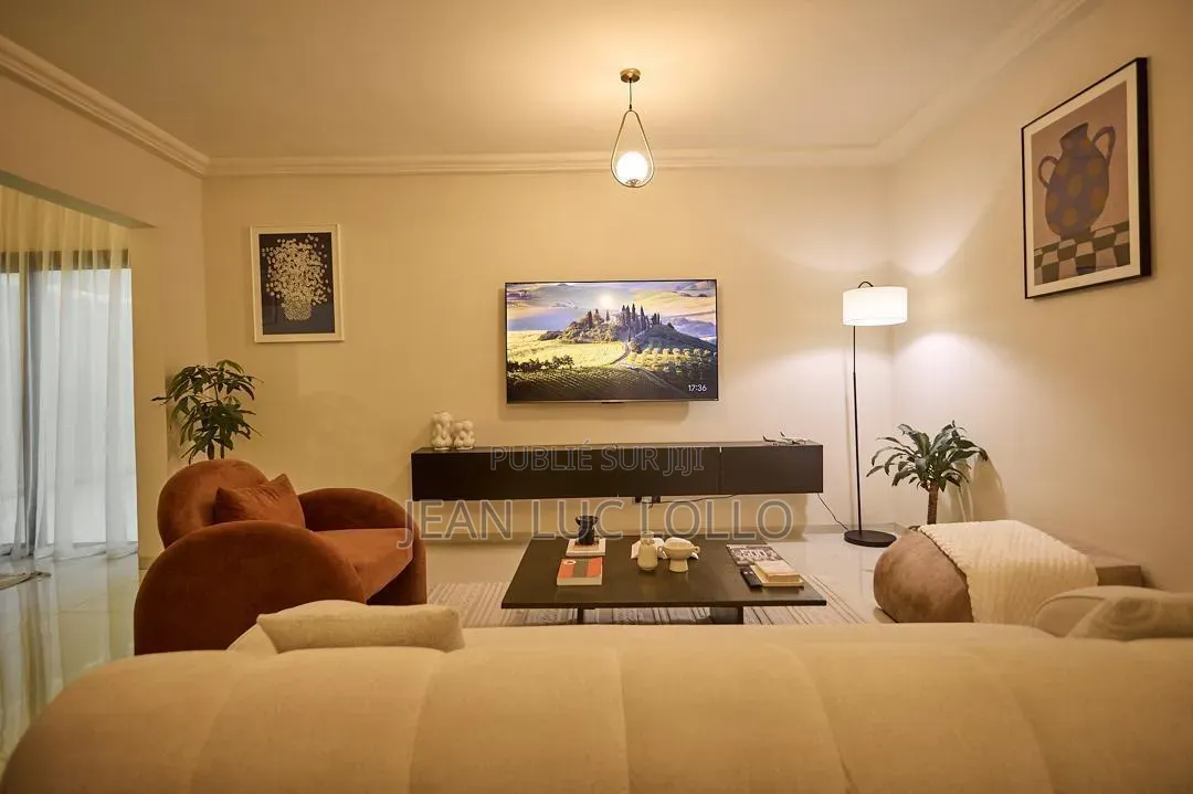 Meublé 1chbre Appartement dans Lollo, Cocody à Louer