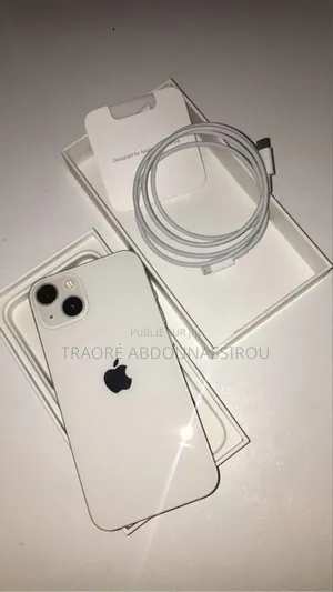 Nouveau Apple iPhone 13 256 GB Blanc
