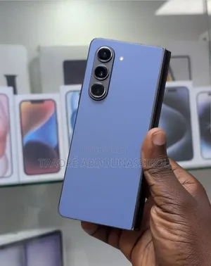 Nouveau Samsung Galaxy Z Fold 5 512 GB Autre