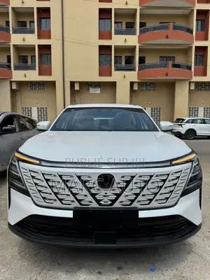 Nouveau Changan CS75 2025 Blanc