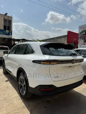 Nouveau Changan CS75 2025 Blanc