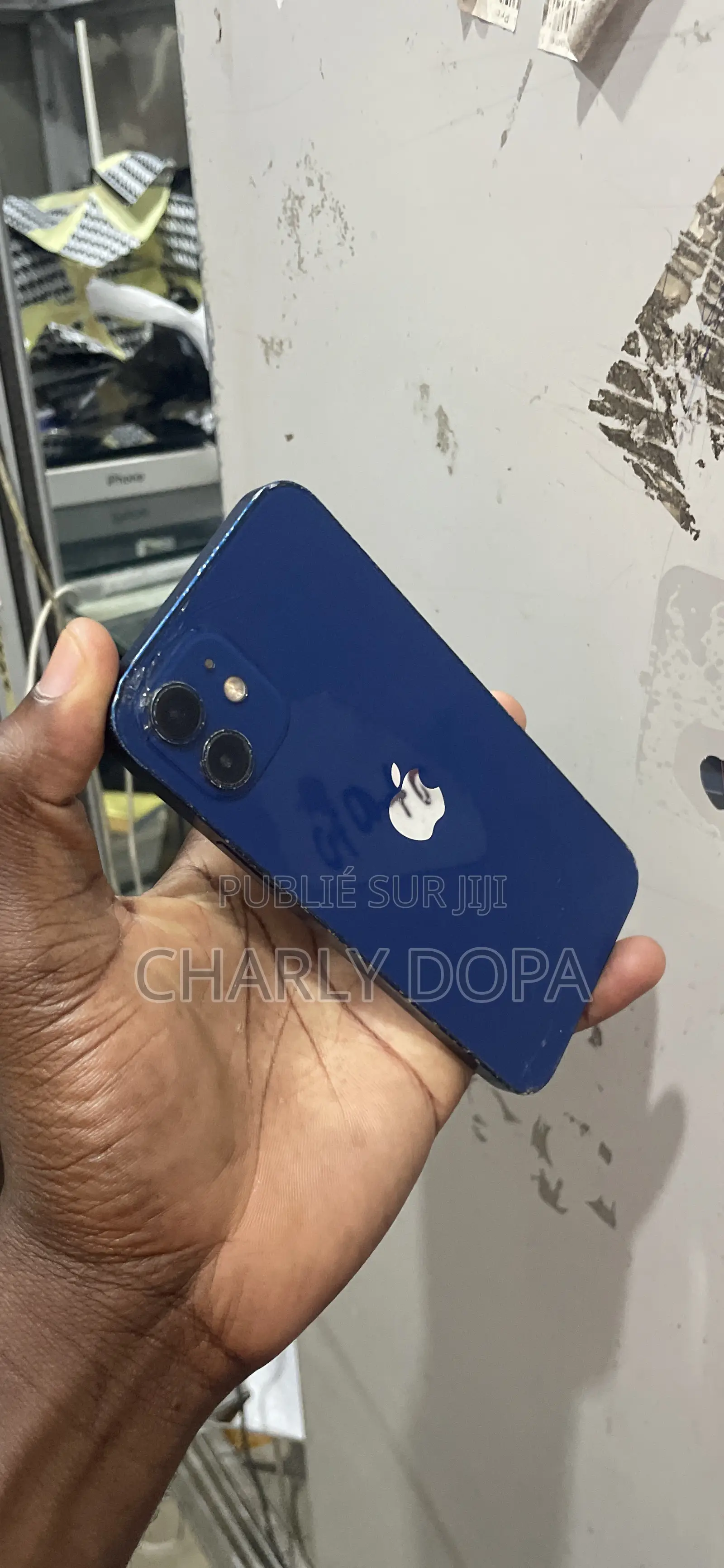 Apple iPhone 12 64 GB Bleu