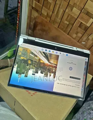 Nouveau HP EliteBook 840 G3 16GB Intel Core Ultra 7 SSD 128GB