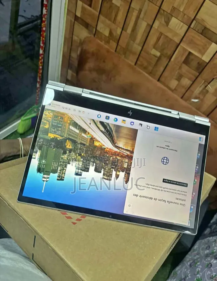 Nouveau HP EliteBook 840 G3 16GB Intel Core Ultra 7 SSD 128GB
