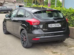 Ford Focus 2016 Noir