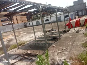 Location Terrain 2100m2 Cloturé Riviera Faya en Bordure