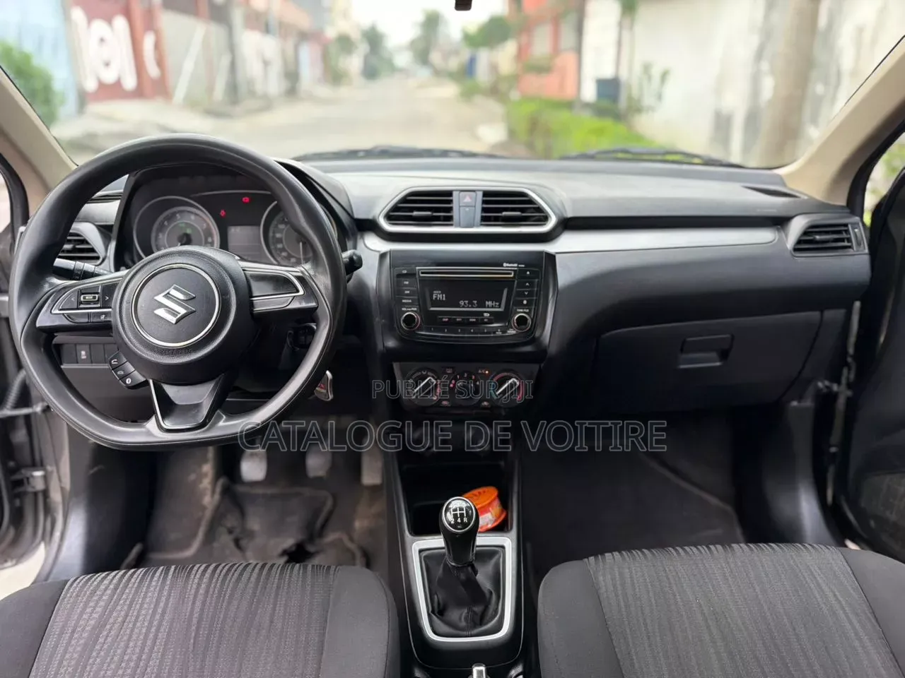 Suzuki Dzire 2024 Gris
