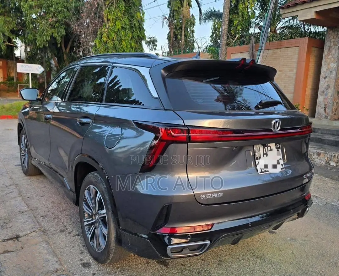 Changan CS75 2025 Gris