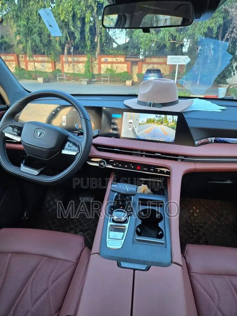 Changan CS75 2025 Gris