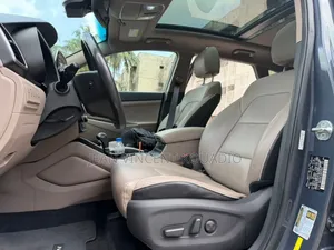 Hyundai Tucson Limited 2022 Turquoise