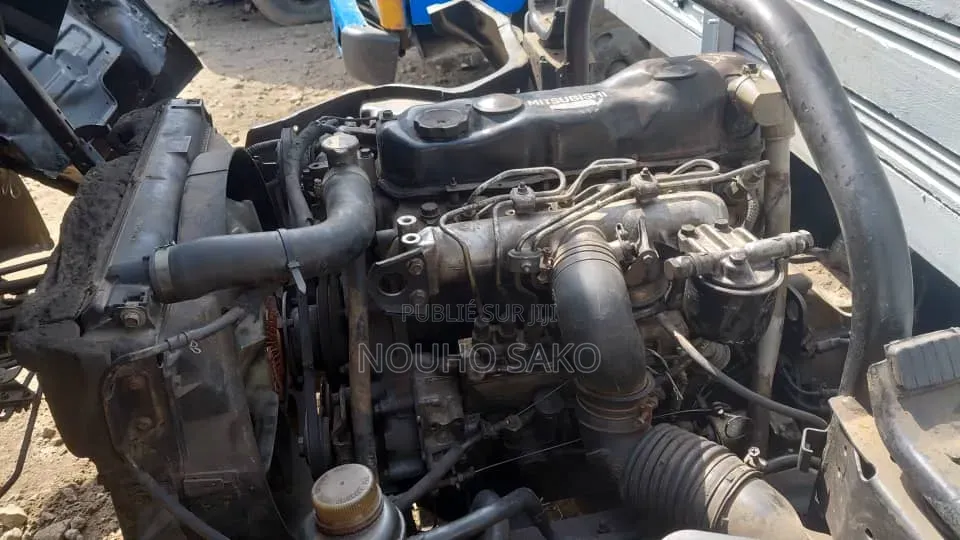 Mitsubishi Fuso 2015