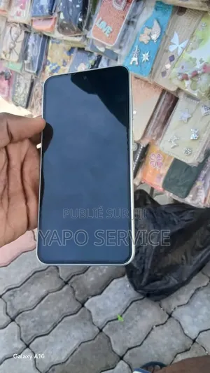 Nouveau Samsung Galaxy A17 256 GB Blanc