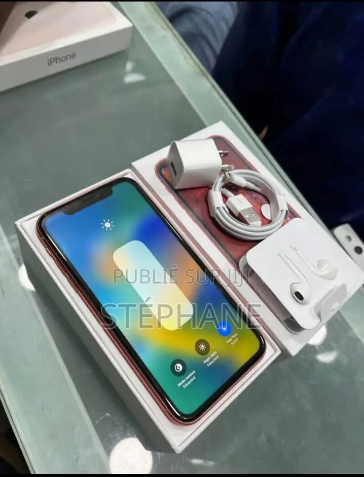 Nouveau Apple iPhone XR 128 GB Orange