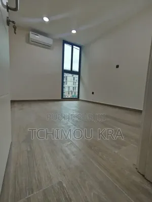 3chbre Appartement dans Adjamé à Louer