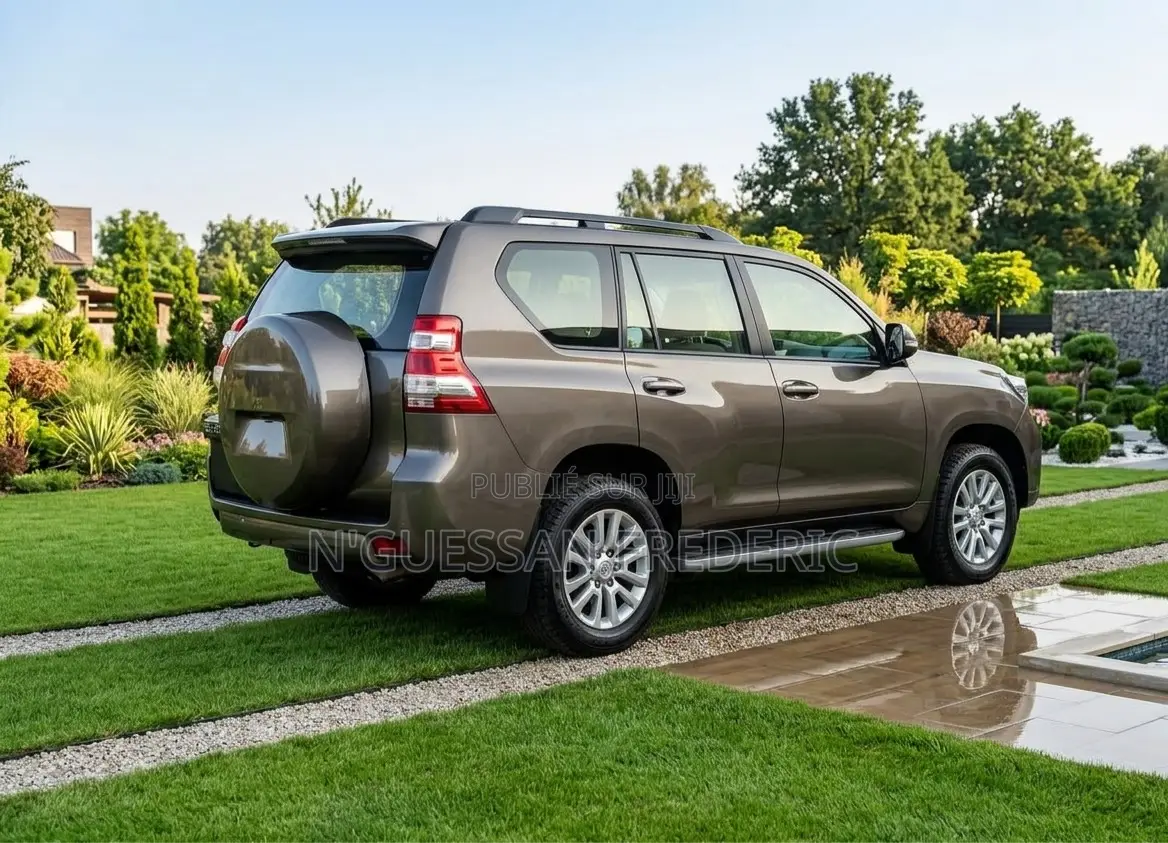 Toyota Land Cruiser Prado 4.0 Petrol TX-L 2017 Beige
