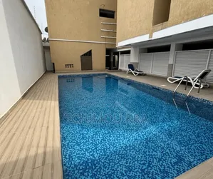 3chbre Appartement dans Mr Tchimou, Cocody à Louer