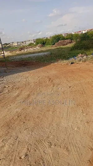 Terrain en Vente a Yamoussoukro Ebenezer