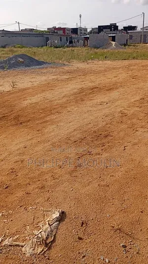 Terrain en Vente a Yamoussoukro Ebenezer