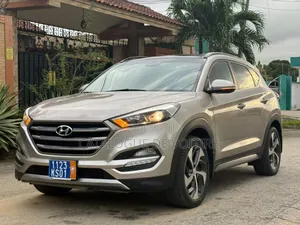 Hyundai Tucson 2016 Gris