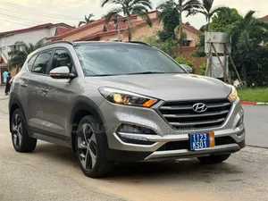Hyundai Tucson 2016 Gris