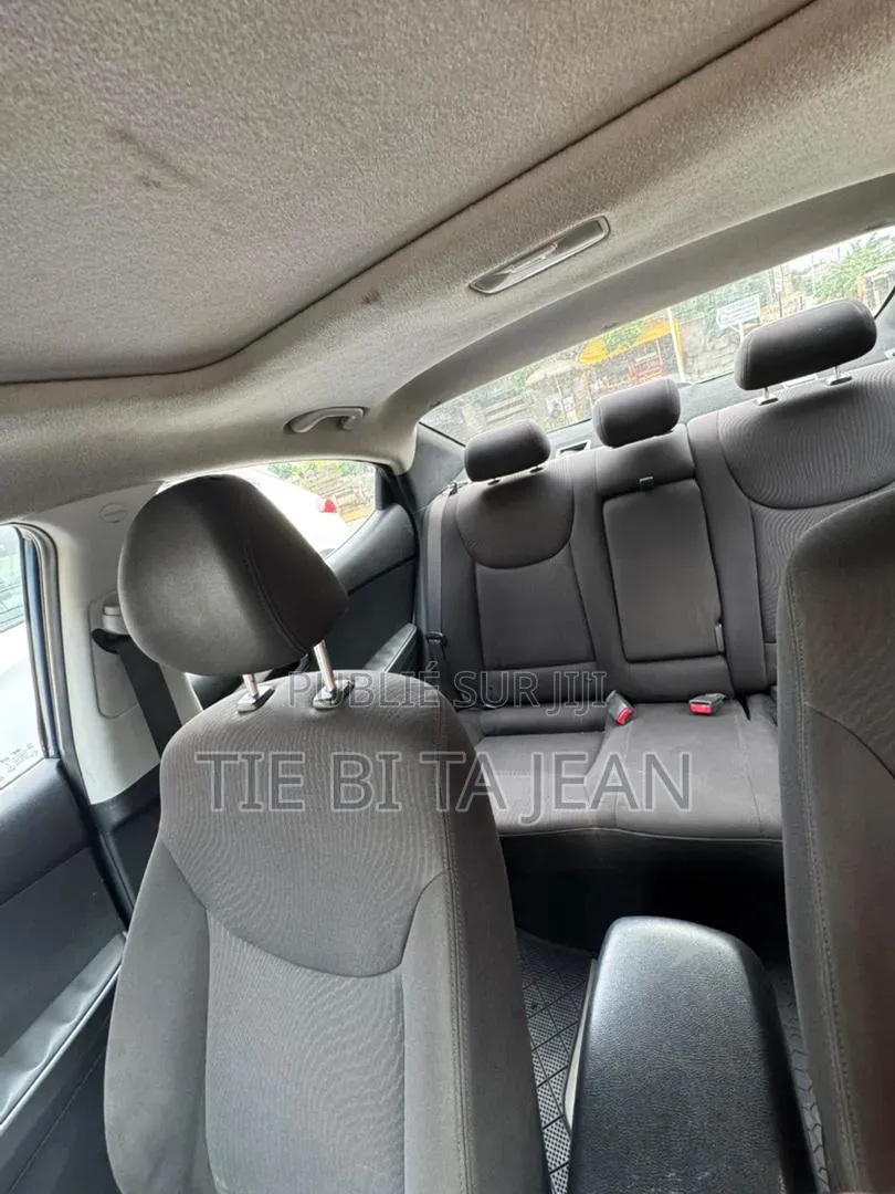 Hyundai Elantra 2016 Bleu