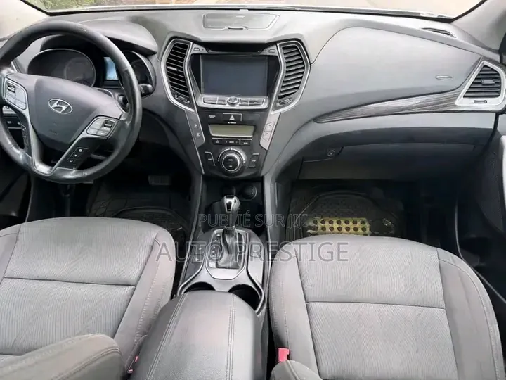 Hyundai Santa Fe 2016 Blanc cassé