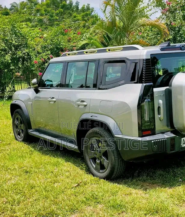 Nouveau Jetour T2 2025 Gris
