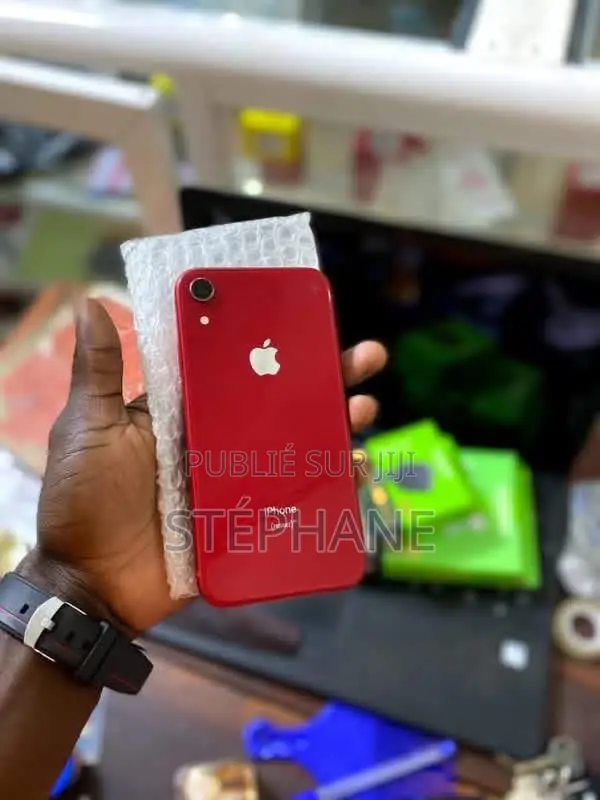 Apple iPhone XR 64 GB Rouge